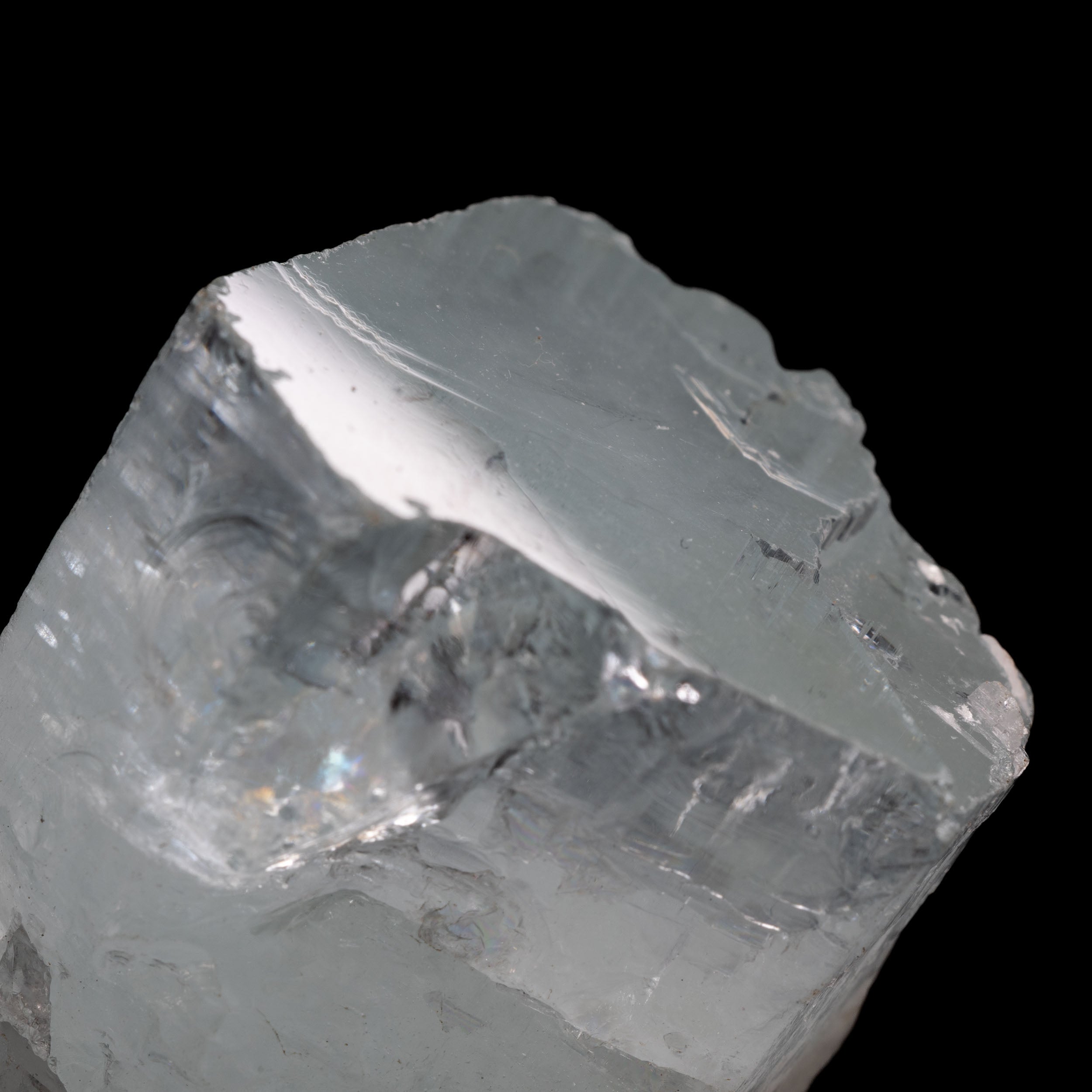 Aquamarine Crystal - 194.5ct - 31.4x29.7x23.6mm