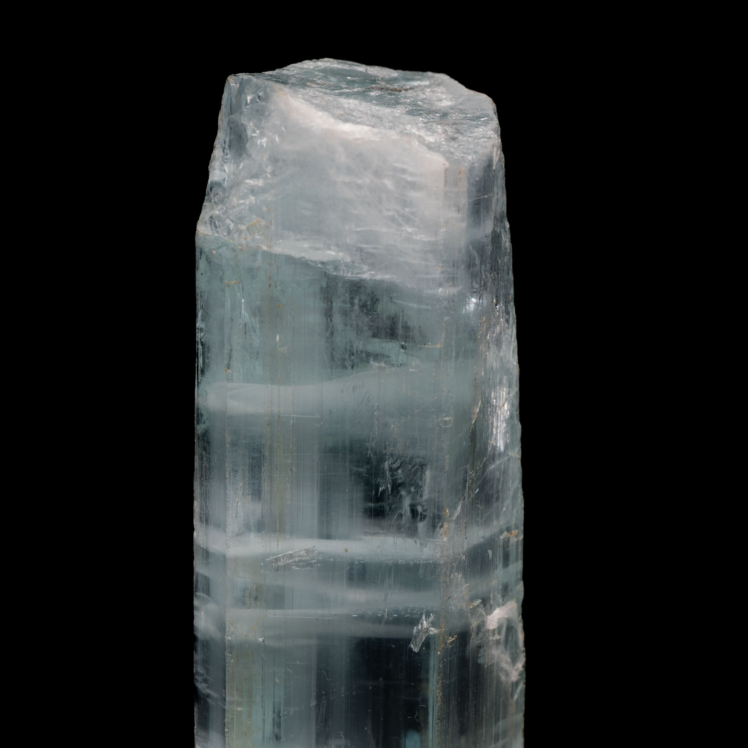 Aquamarine Crystal Specimen – 63.2x19.2x21.5mm, 256CT Shigar Valley, Pakistan