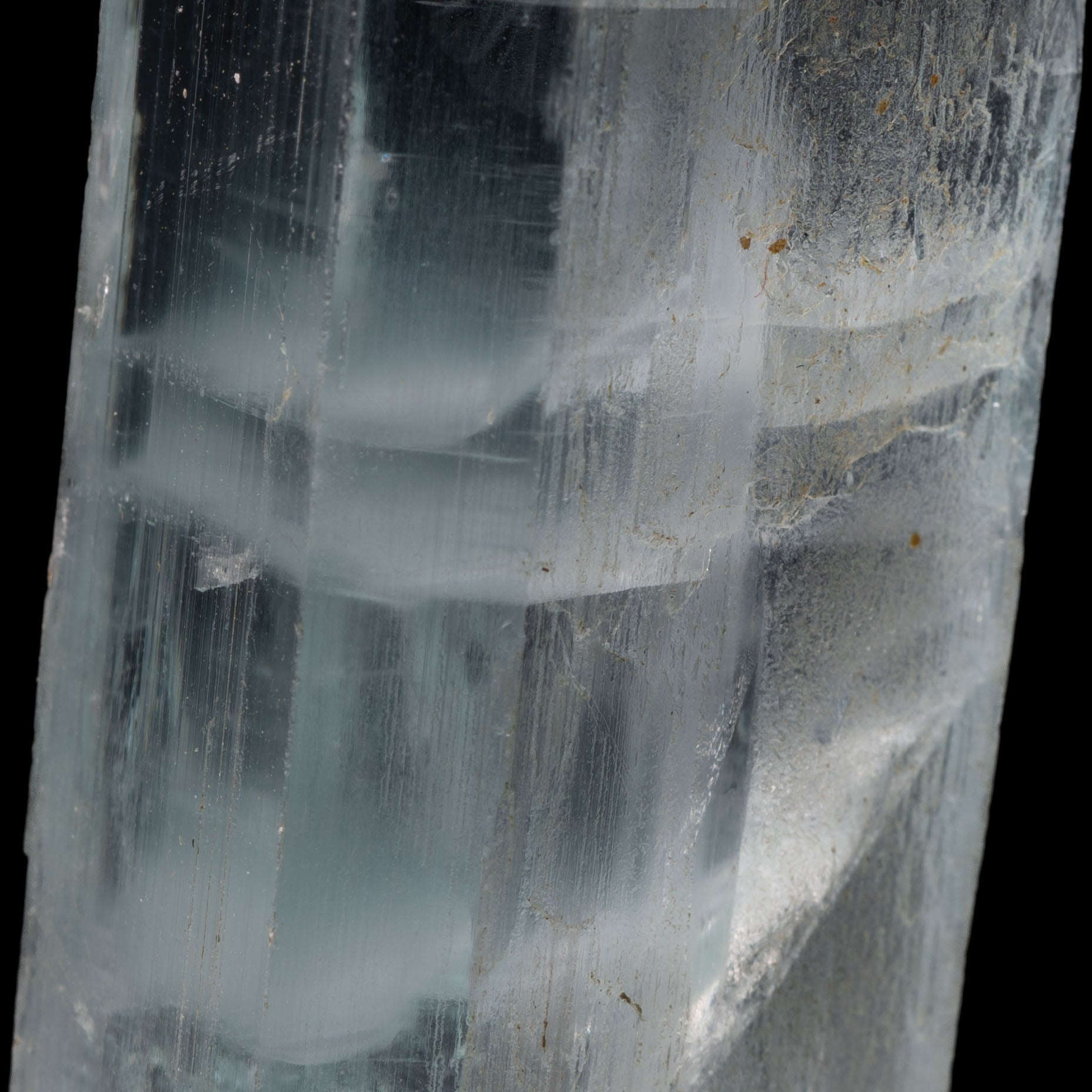 Aquamarine Crystal Specimen – 63.2x19.2x21.5mm, 256CT Shigar Valley, Pakistan