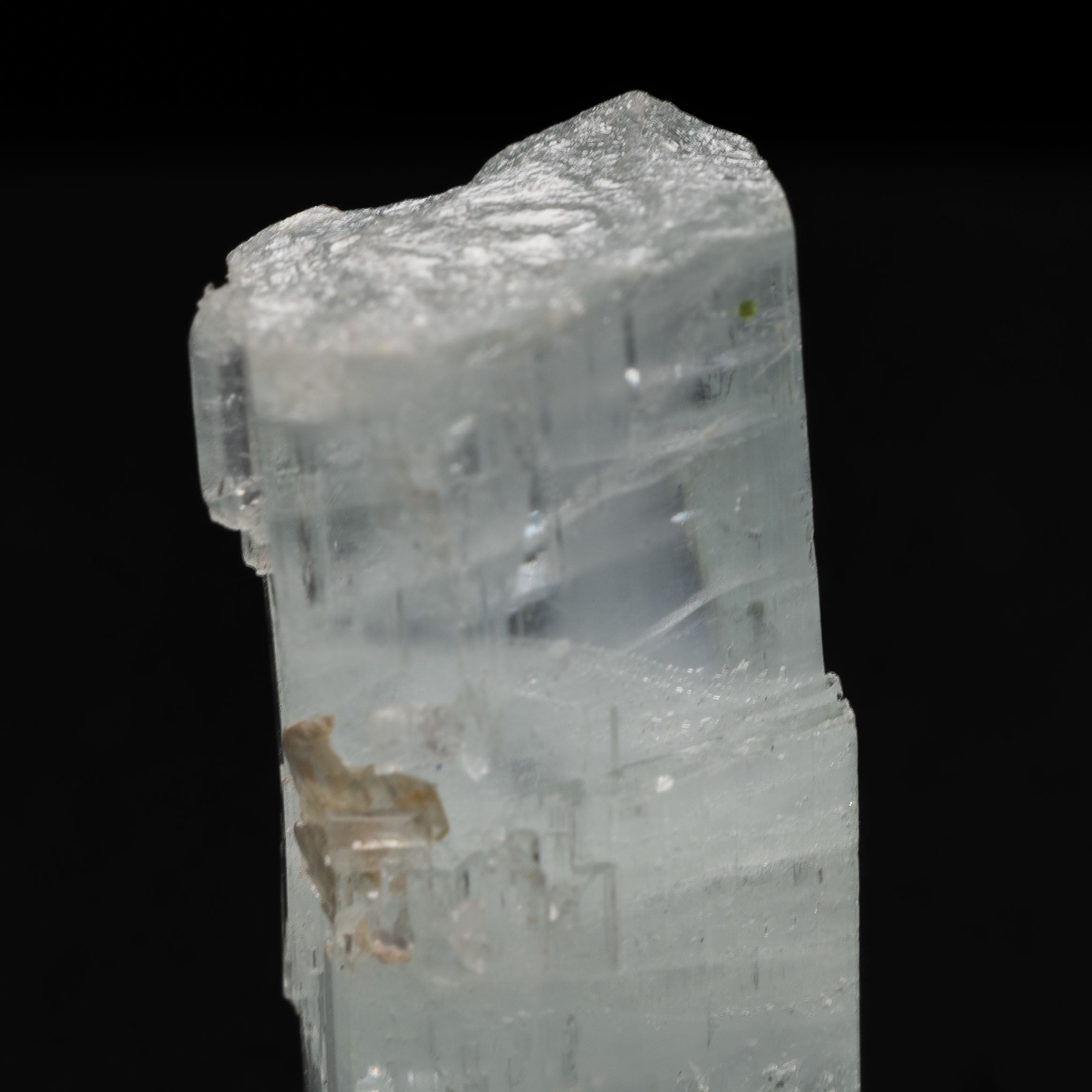 Aquamarine Crystal 30ct - 28.5x12.2x9.5mm
