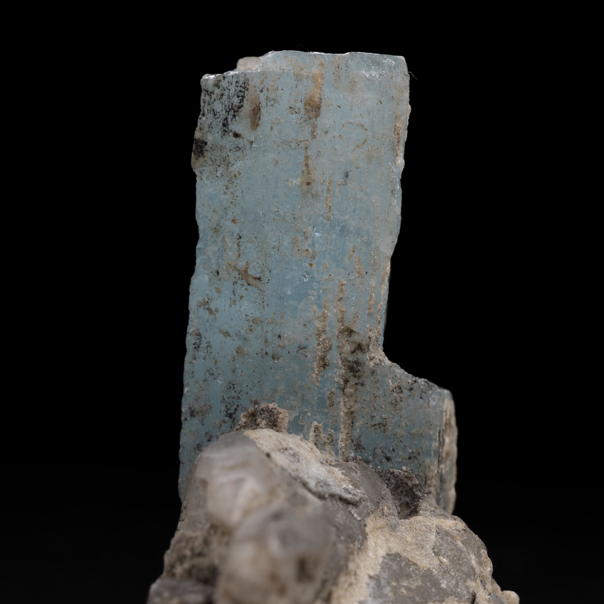 Aquamarine with Quartz/Fluorite Cluster - 34g, Pakistan