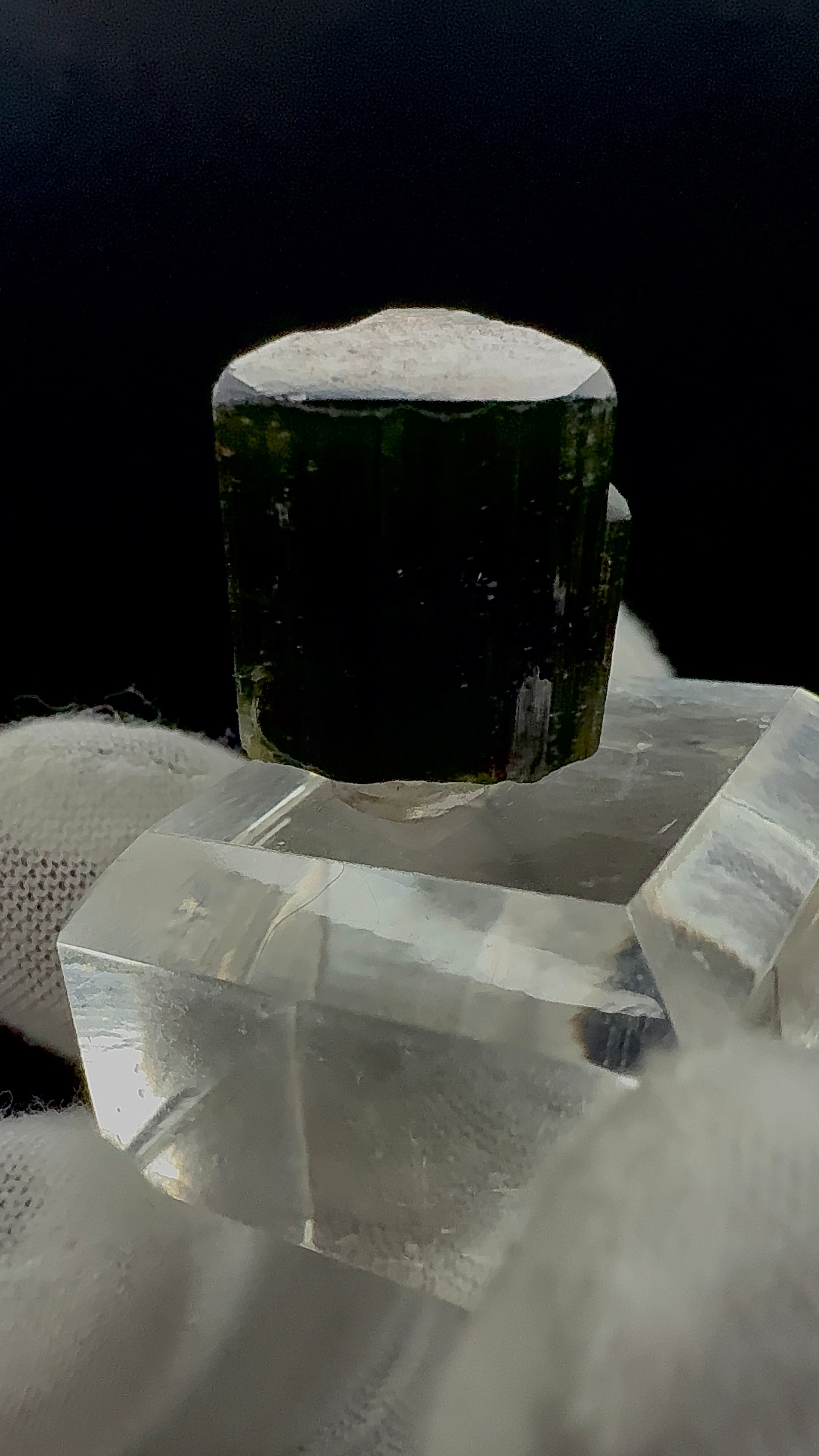 Green‑Black Tourmaline 7 g