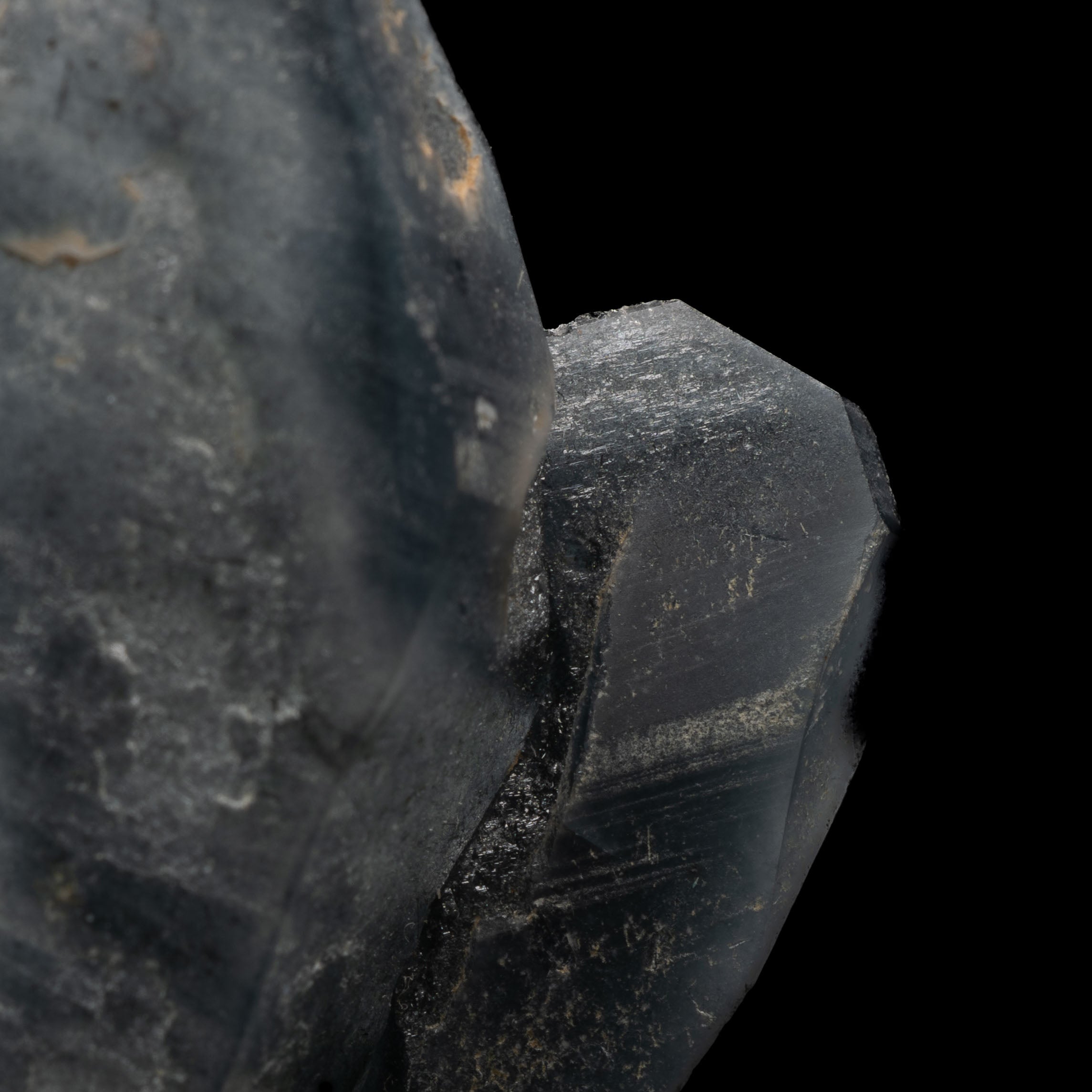 Smoky Blue Quartz with Magnesio-riebeckite needles - Brazil - 9g