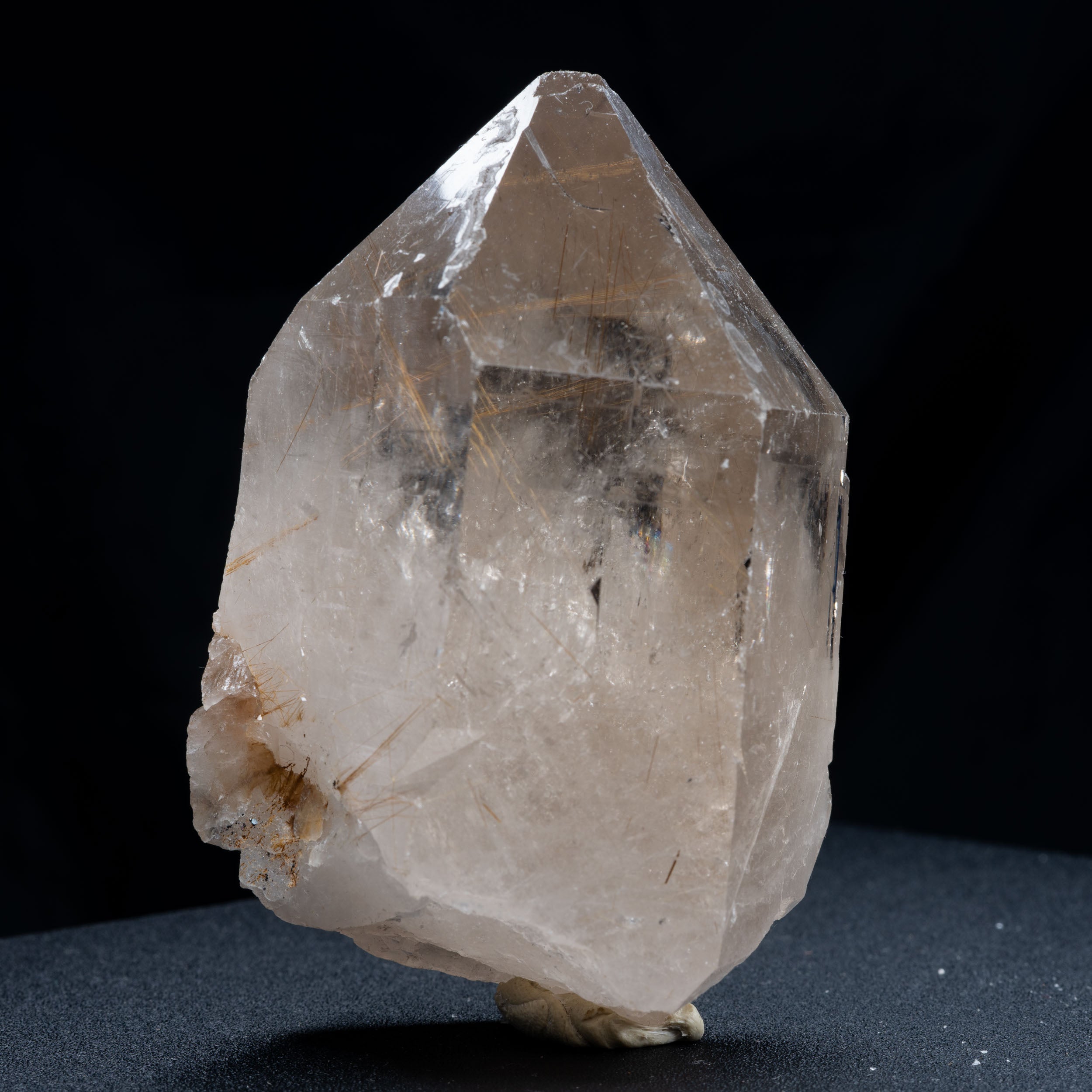 Golden Rutile Quartz Generator 7.5 cm – Brazil