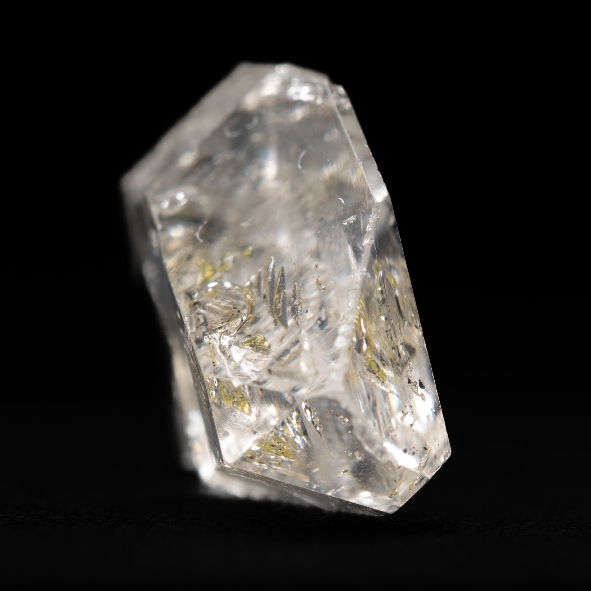 Petroleum Quartz Golden Enhydro – 7.4CT