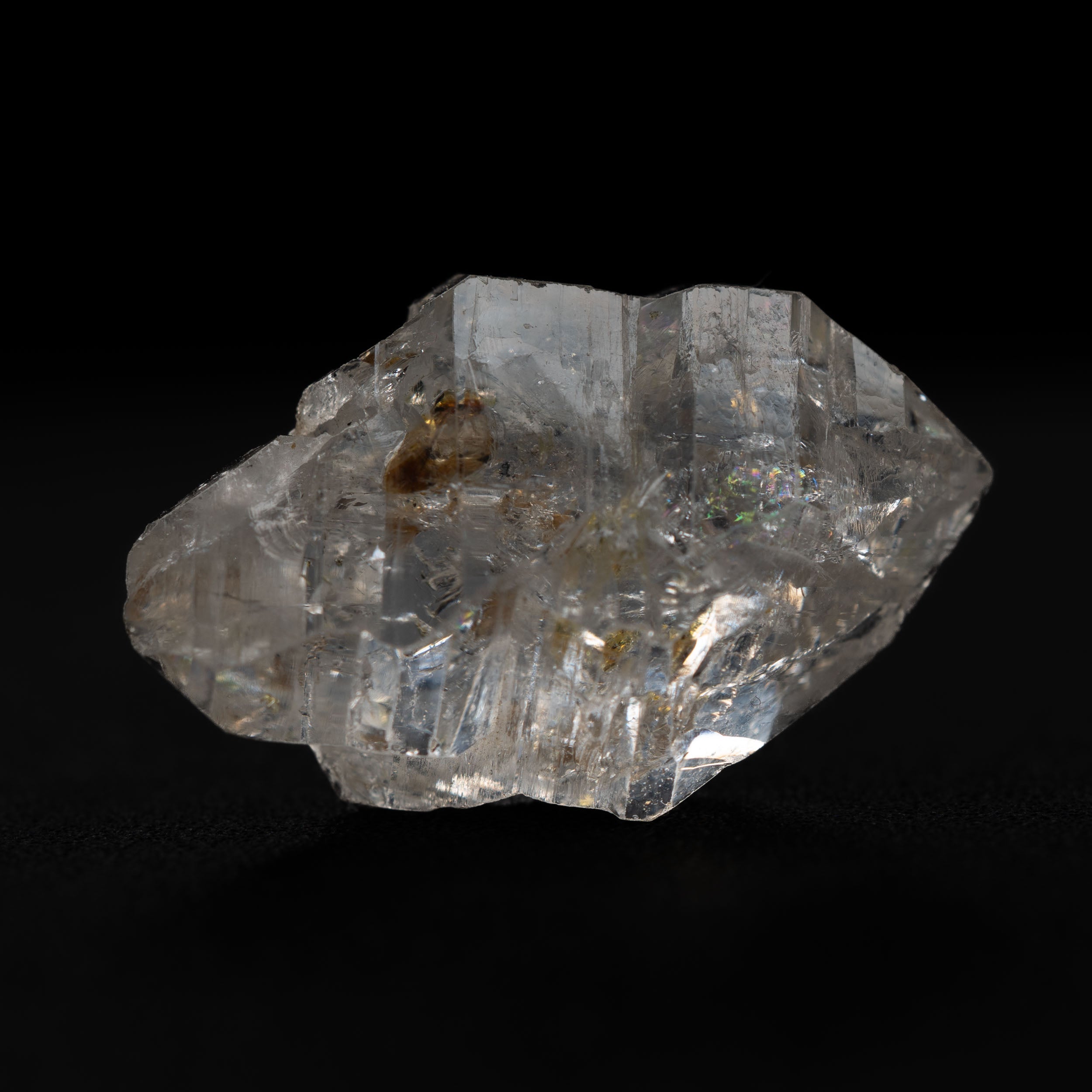 Rare Petroleum Quartz with Golden Enhydro Inclusions - 17CT
