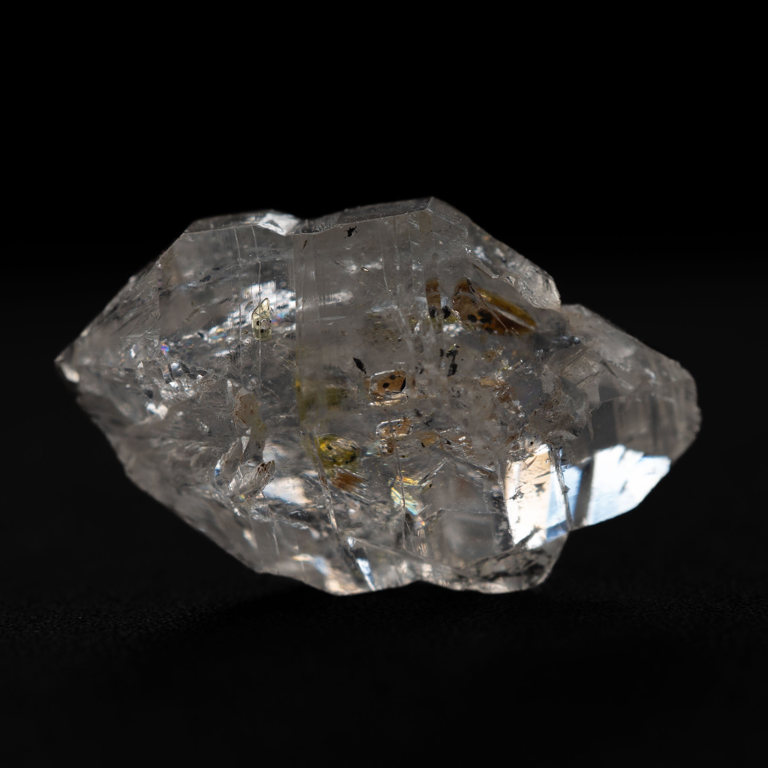 Rare Petroleum Quartz with Golden Enhydro Inclusions - 17CT