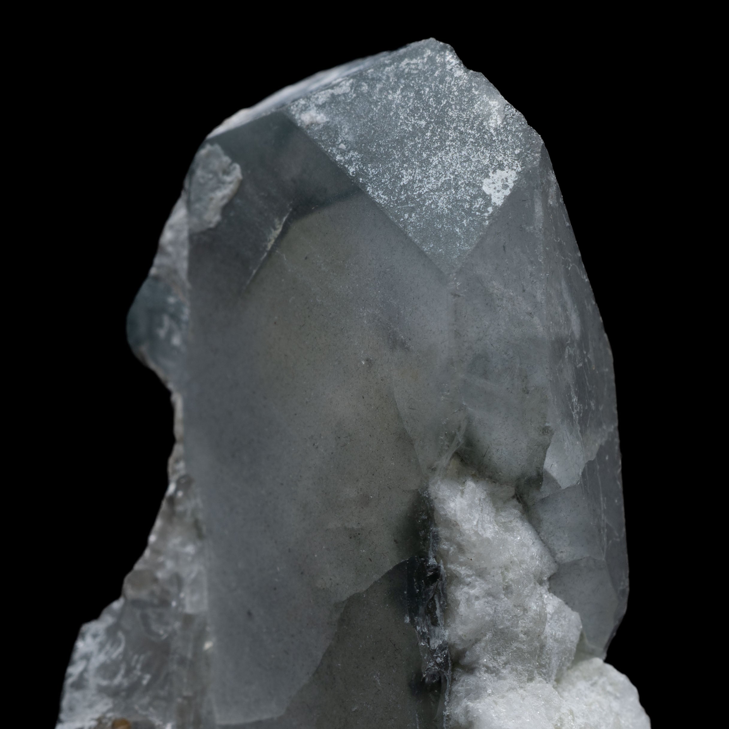 Smoky Blue Quartz with Magnesio-riebeckite needles - Brazil 13.9g