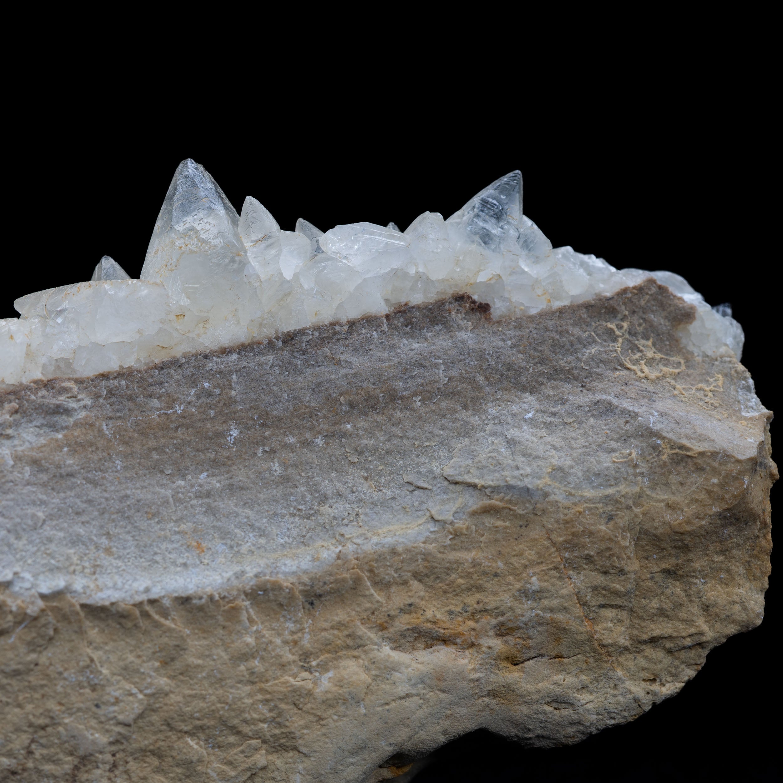 Dog-tooth Calcite Ridge Cluster, Central Kentucky, USA
