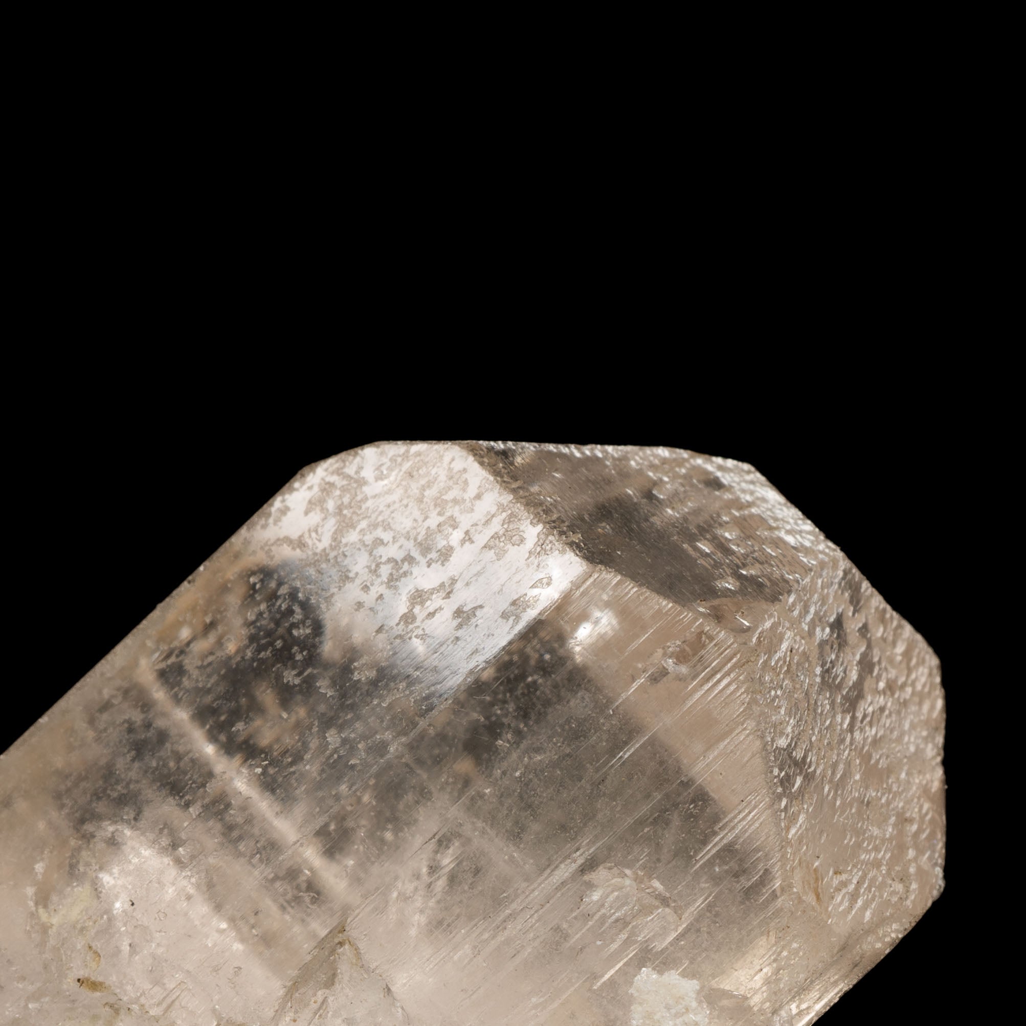 Sherry Topaz 94.3ct Natural Crystal – 25x28x29mm | Rare Brazilian Specimen