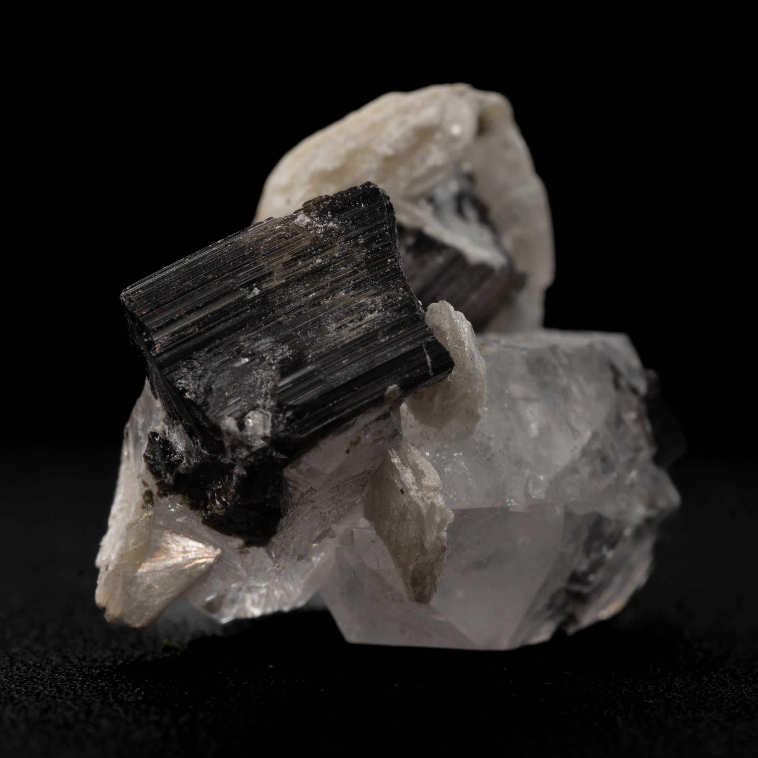 Tourmaline in Quartz with Mica Inclusions 9.87g, Pakistan