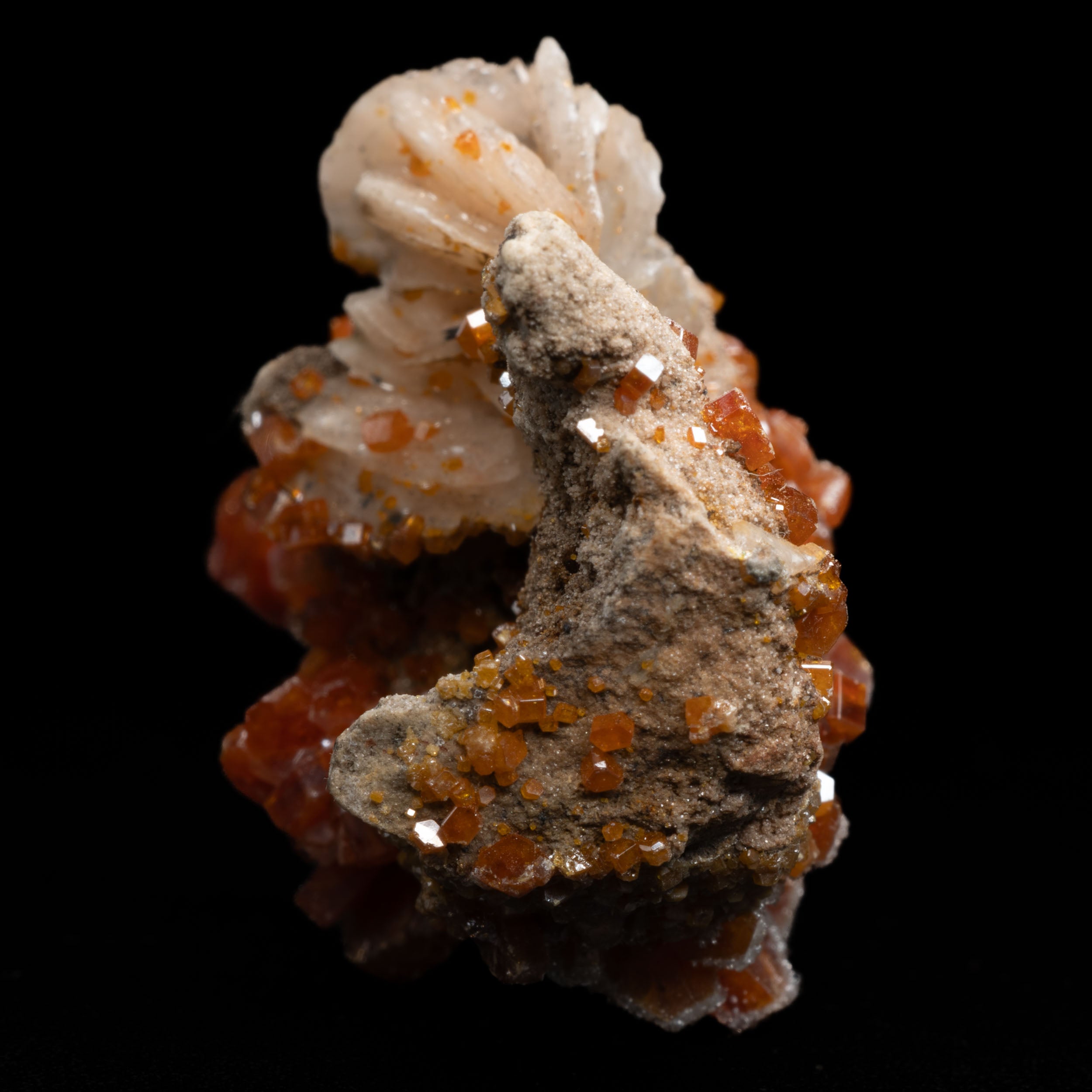 Vanadinite Crystals with Barite 20g - 40x31x22MM