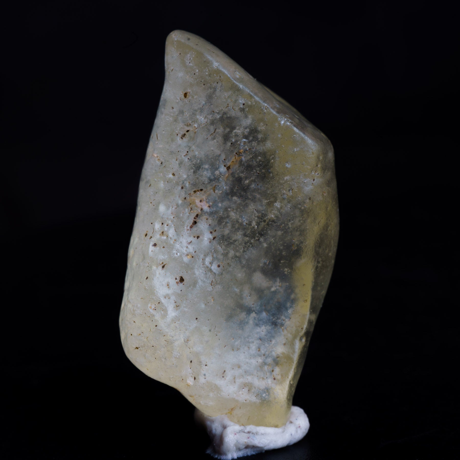 Libyan Desert Glass - Golden Tektite 40ct