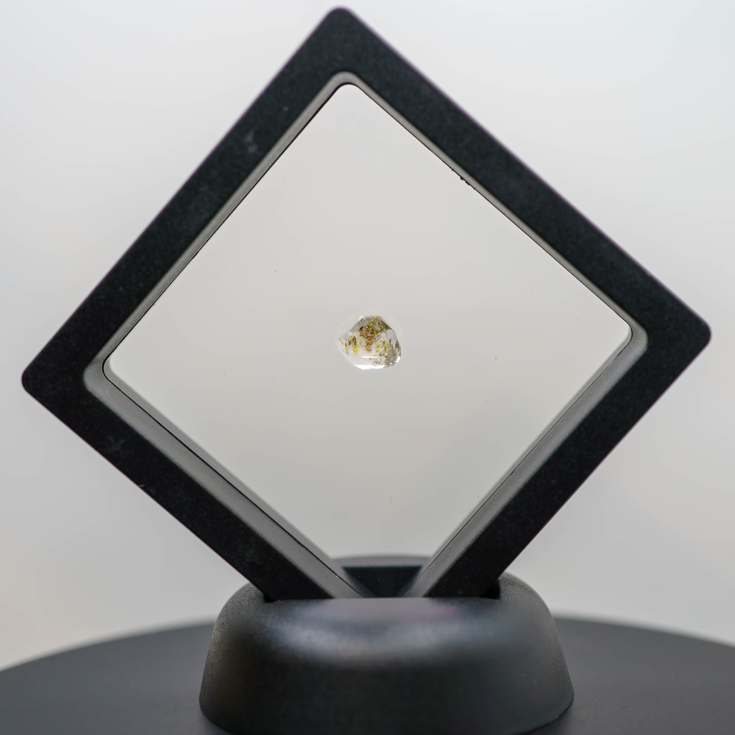 Petroleum Quartz Golden Enhydro 2.41ct