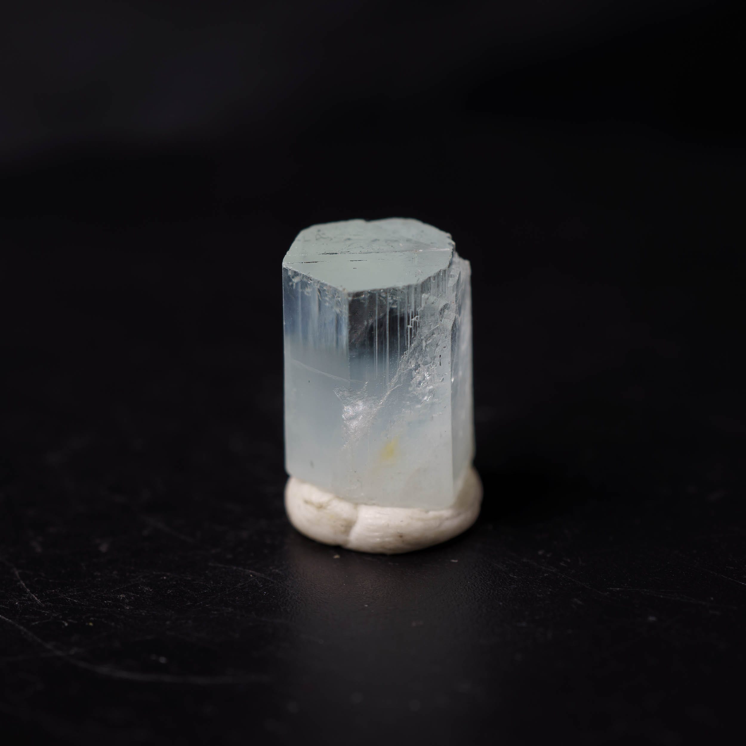 Beryl var. Aquamarine AAA grade 14.3ct