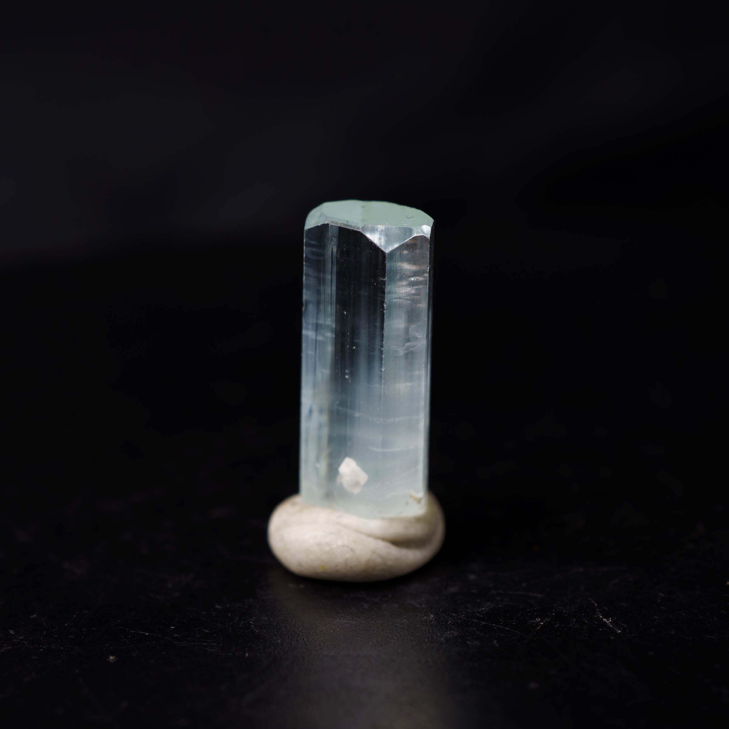 Beryl var. Aquamarine AAA grade 8.4ct
