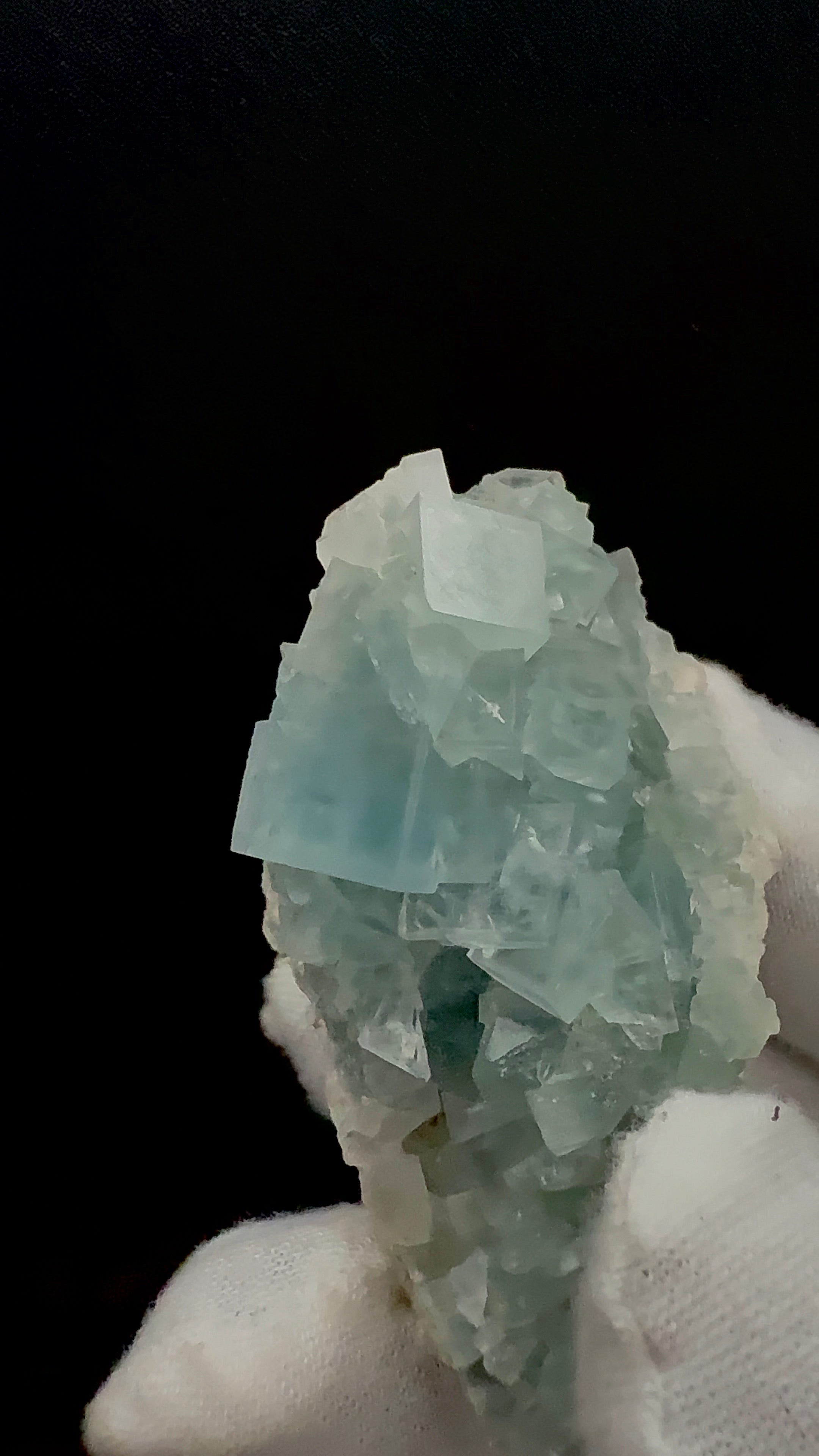 Aqua Fluorite Cluster 36 g