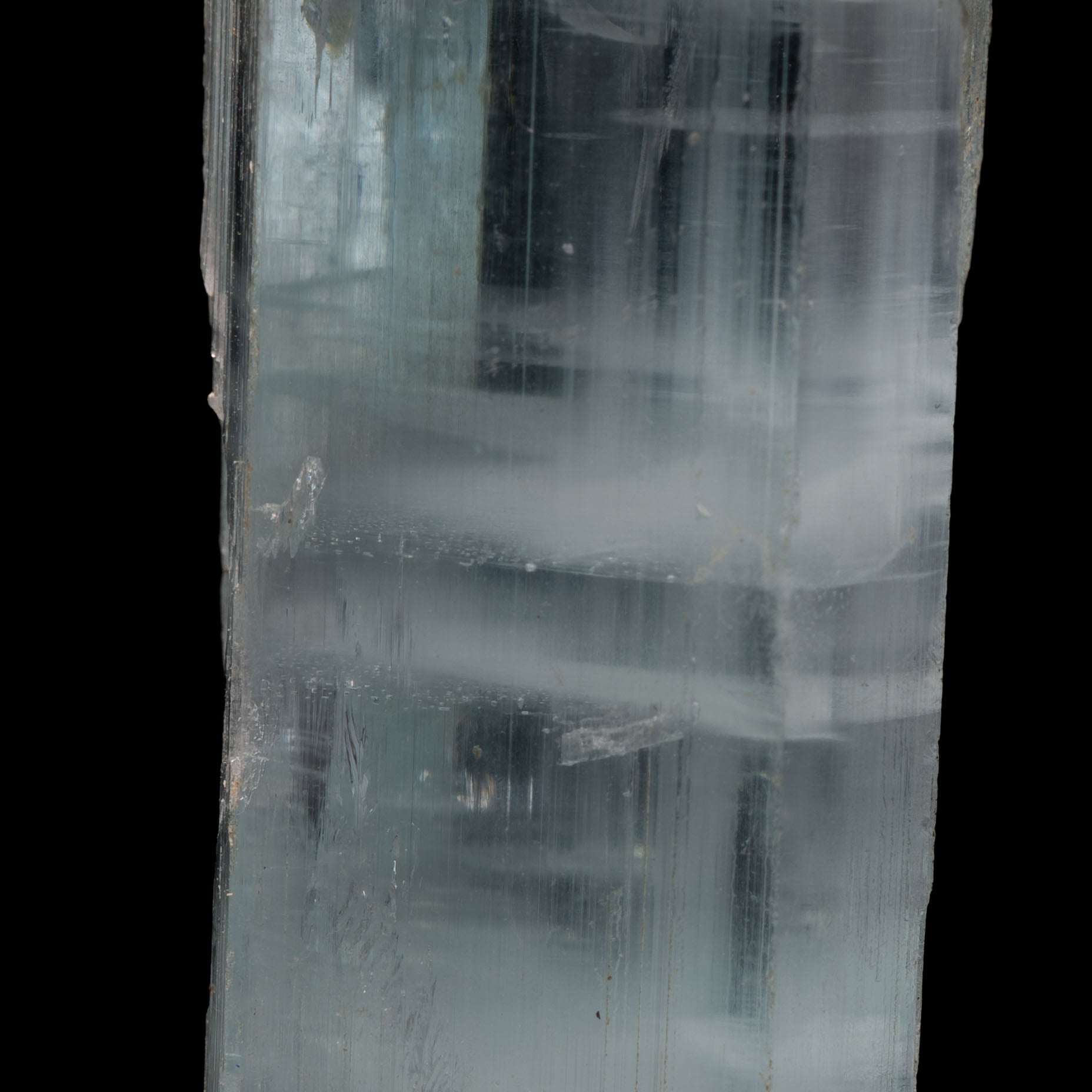 Aquamarine Crystal Specimen – 63.2x19.2x21.5mm, 256CT Shigar Valley, Pakistan