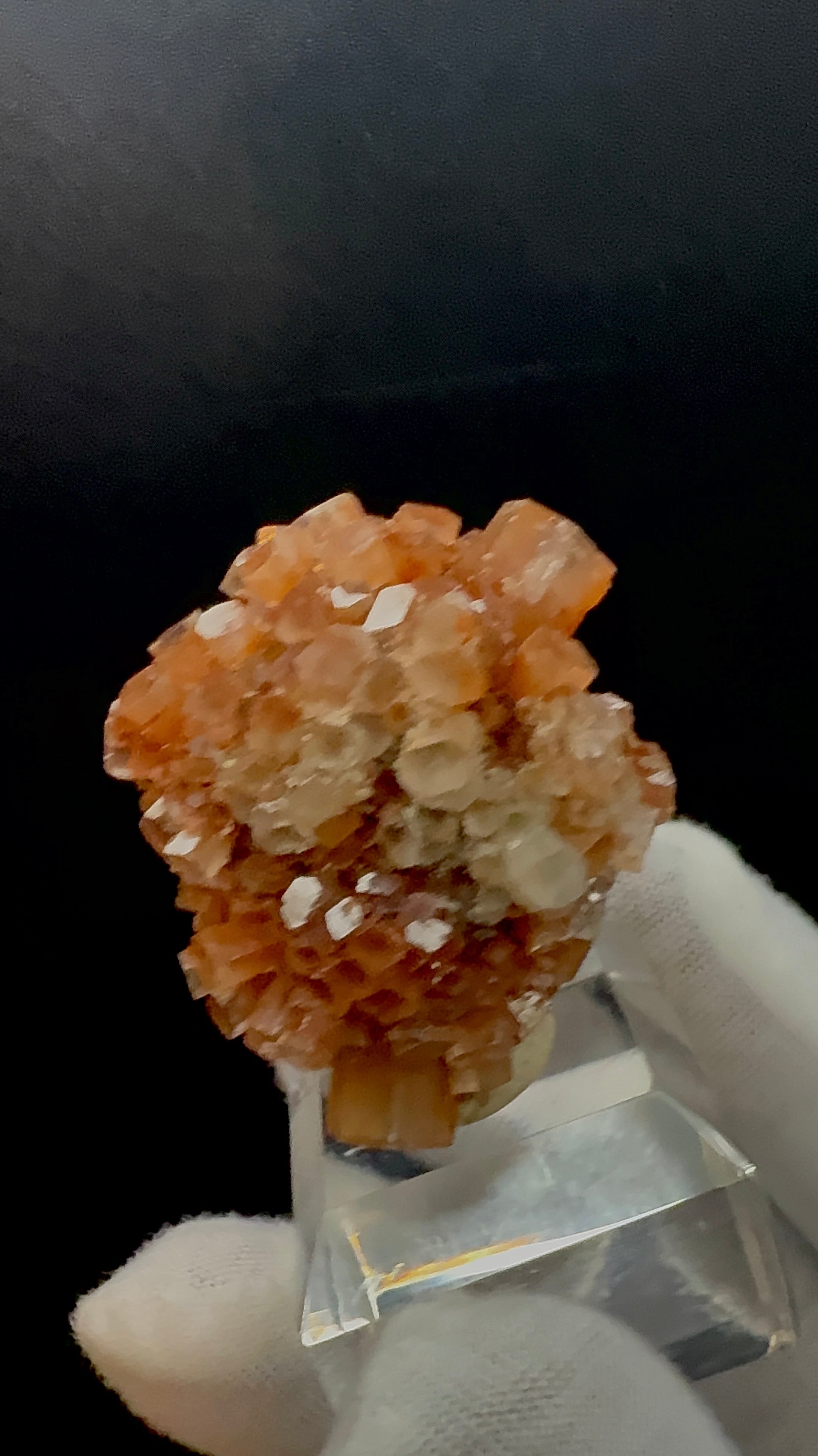 Golden Aragonite ‘Sputnik’ 32 g