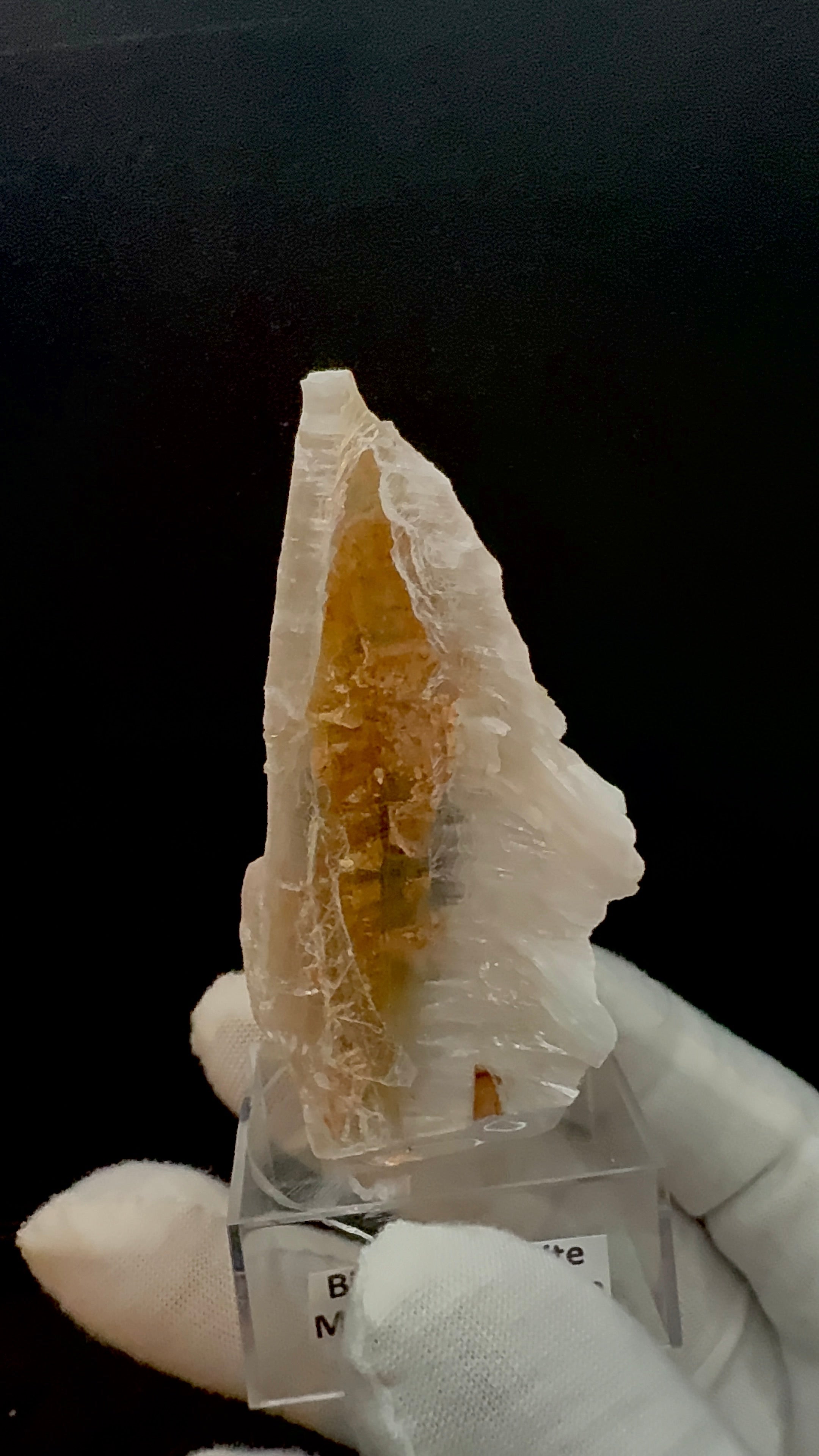 Bi‑Colour Selenite Blade 45.95 g