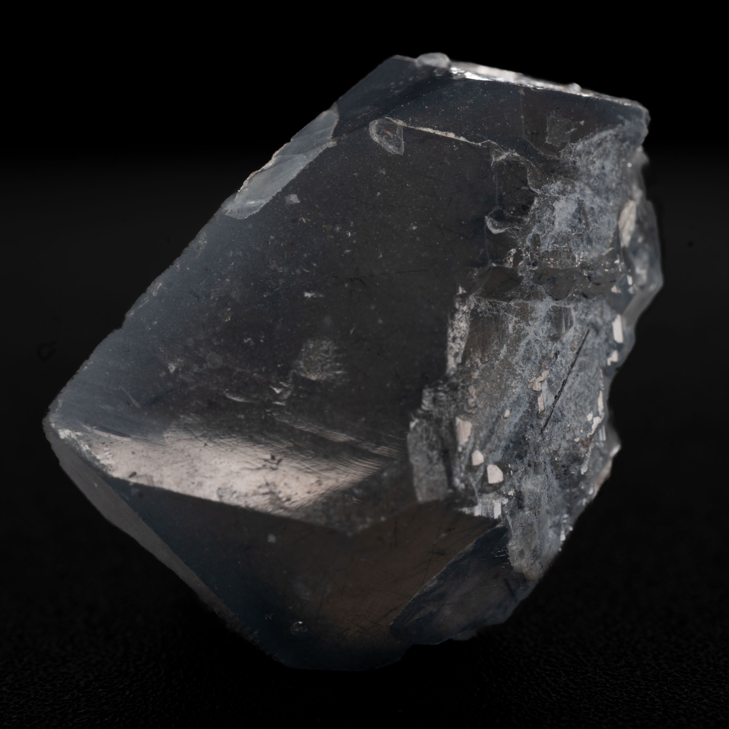 Smoky Blue Quartz with Magnesio-riebeckite needles - Brazil 19.3g