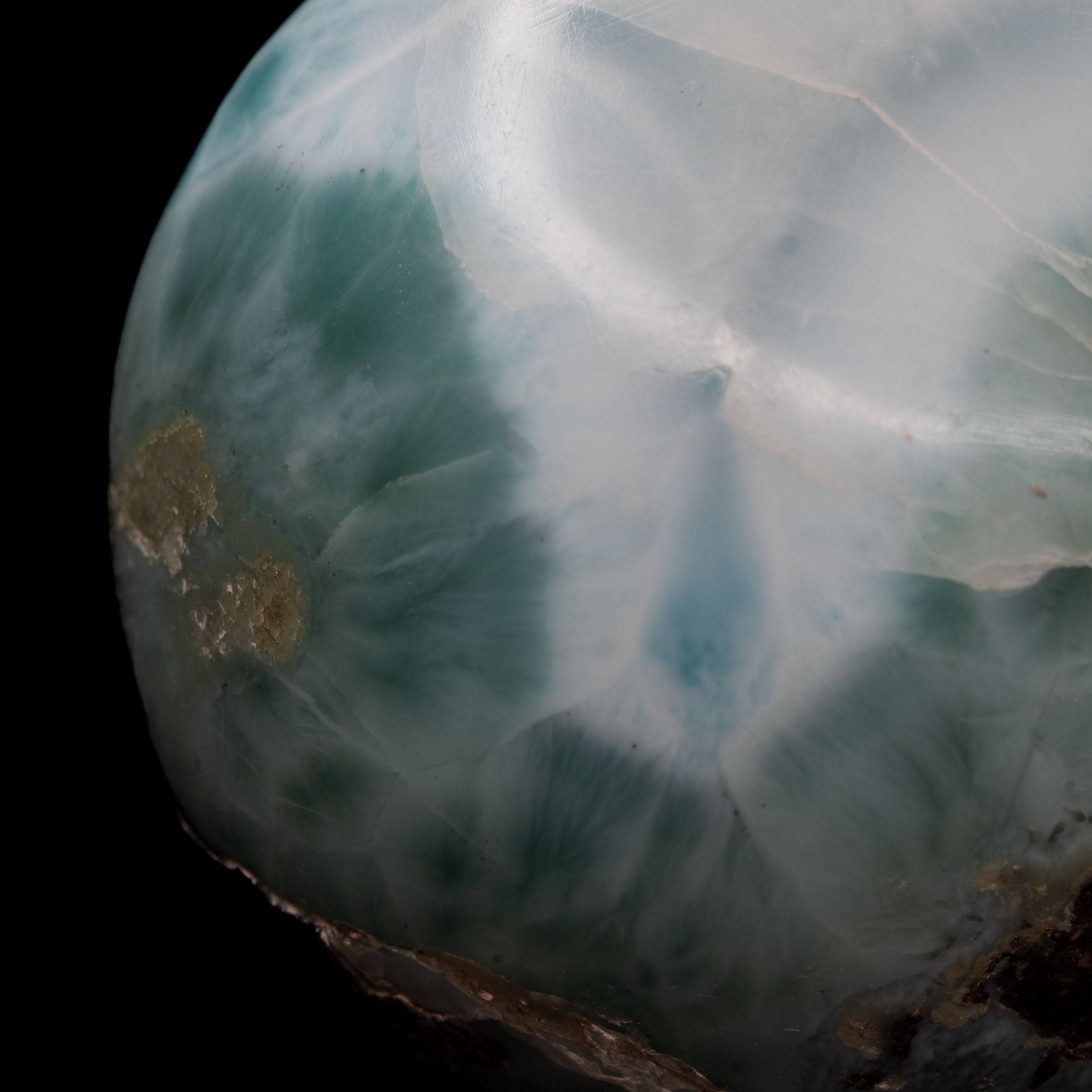 Polished Larimar Sphere - 143g, 45mm