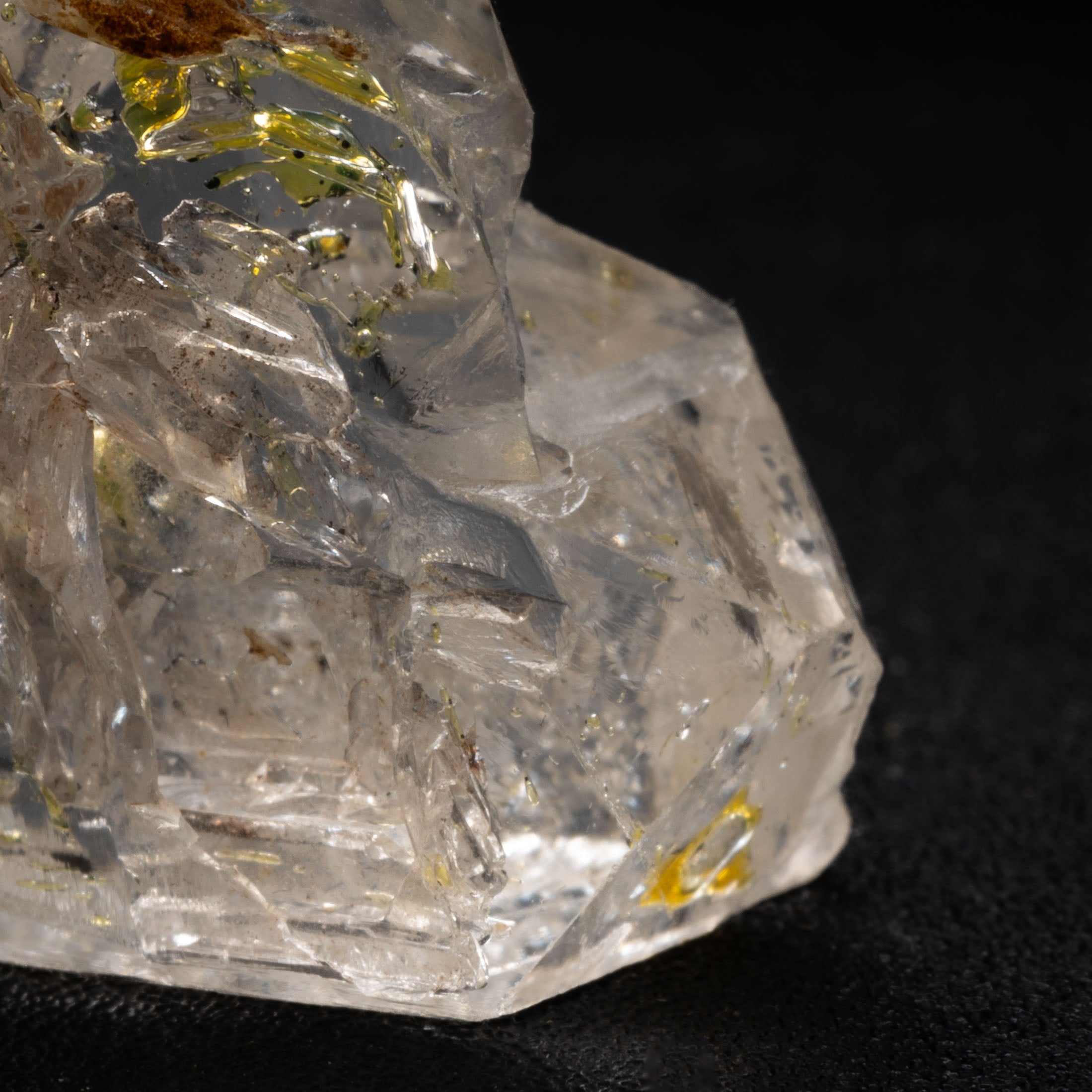 Rare Petroleum Quartz with Golden Enhydro Inclusions - 29ct