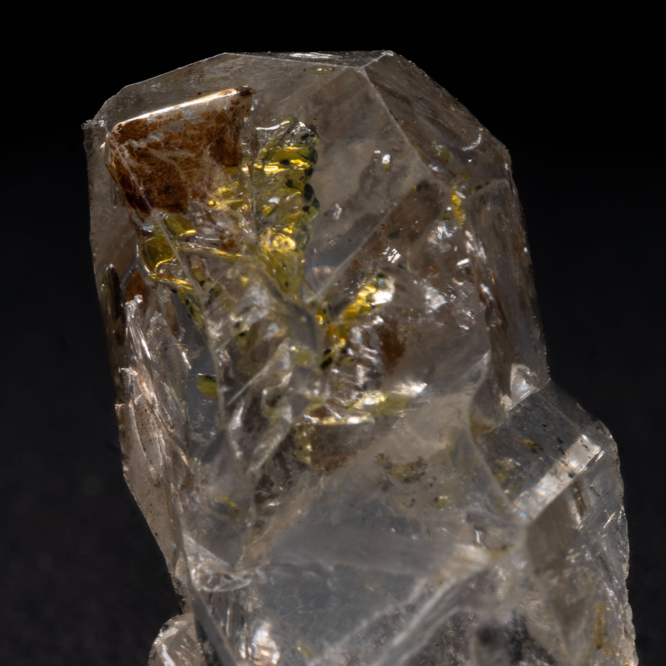 Rare Petroleum Quartz with Golden Enhydro Inclusions - 29ct