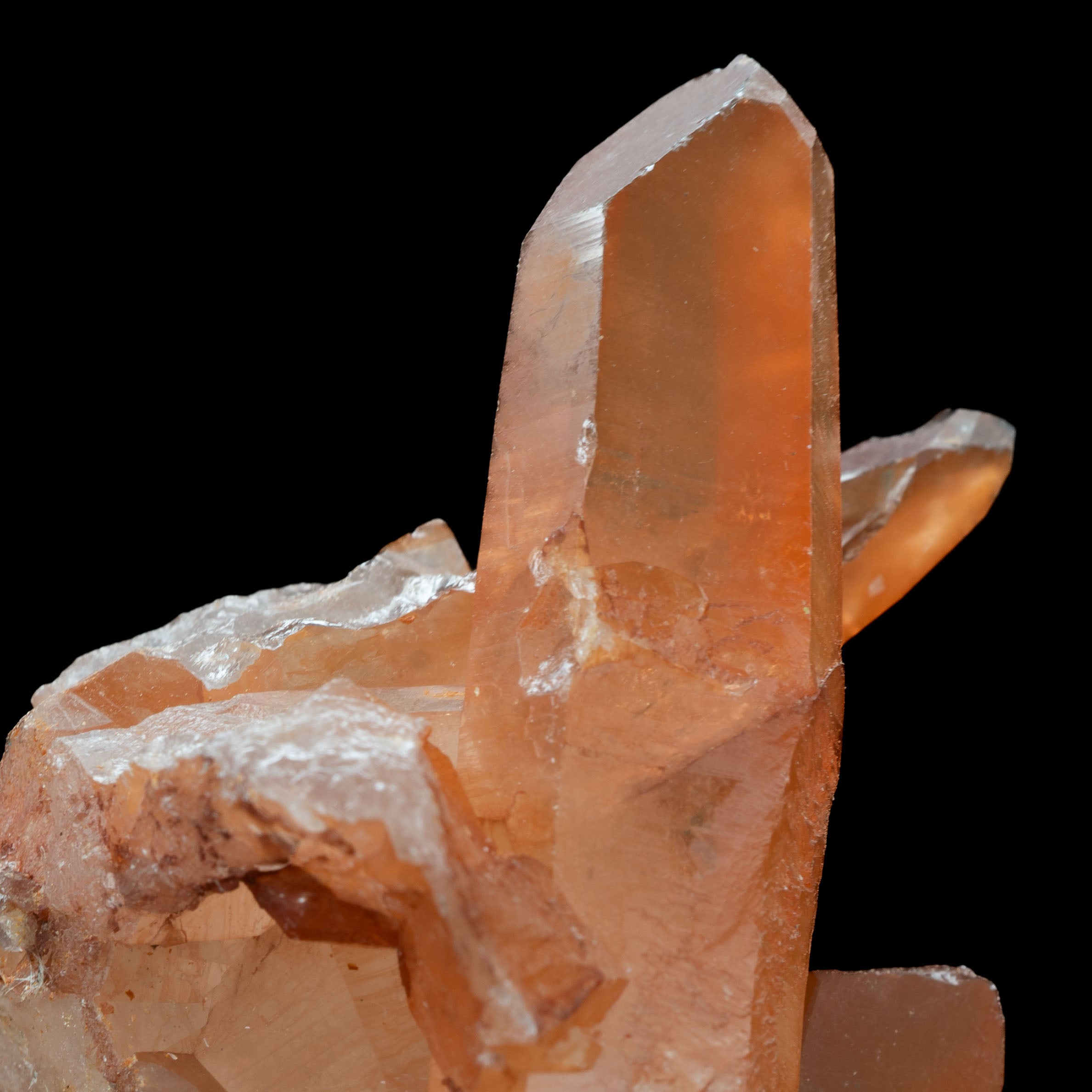 Tangerine Quartz Cluster – 68.9g, 69.6x39.9x34.9mm – Minas Gerais, Brazil
