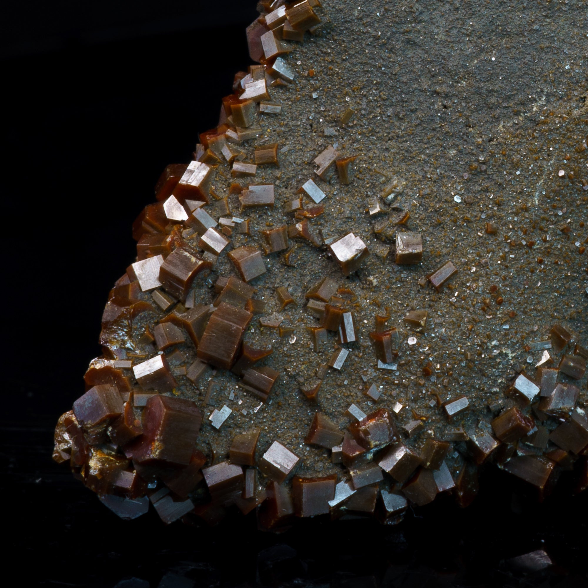 Dark Red Vanadinite Arrowhead 105g