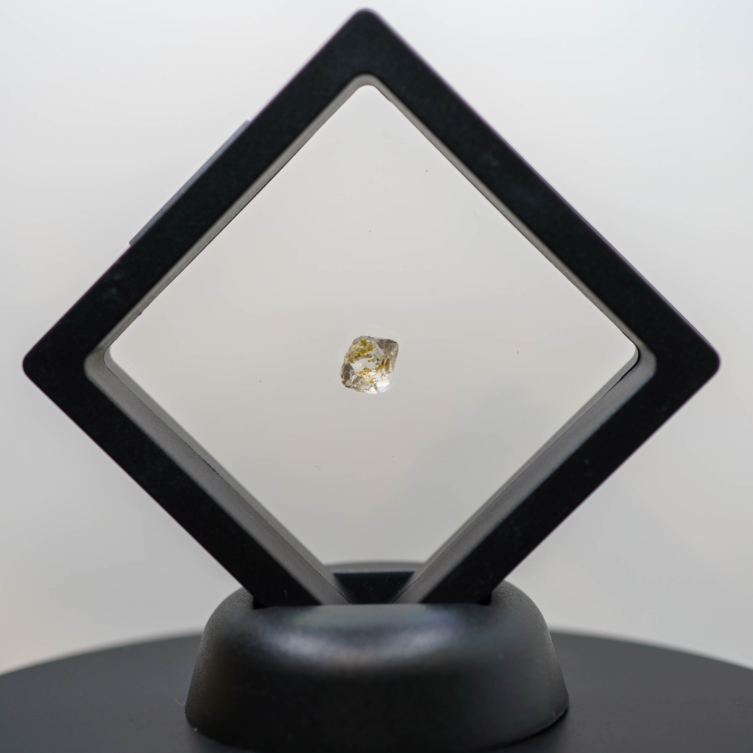 Petroleum Cuarzo Golden Enhydro 2.3ct