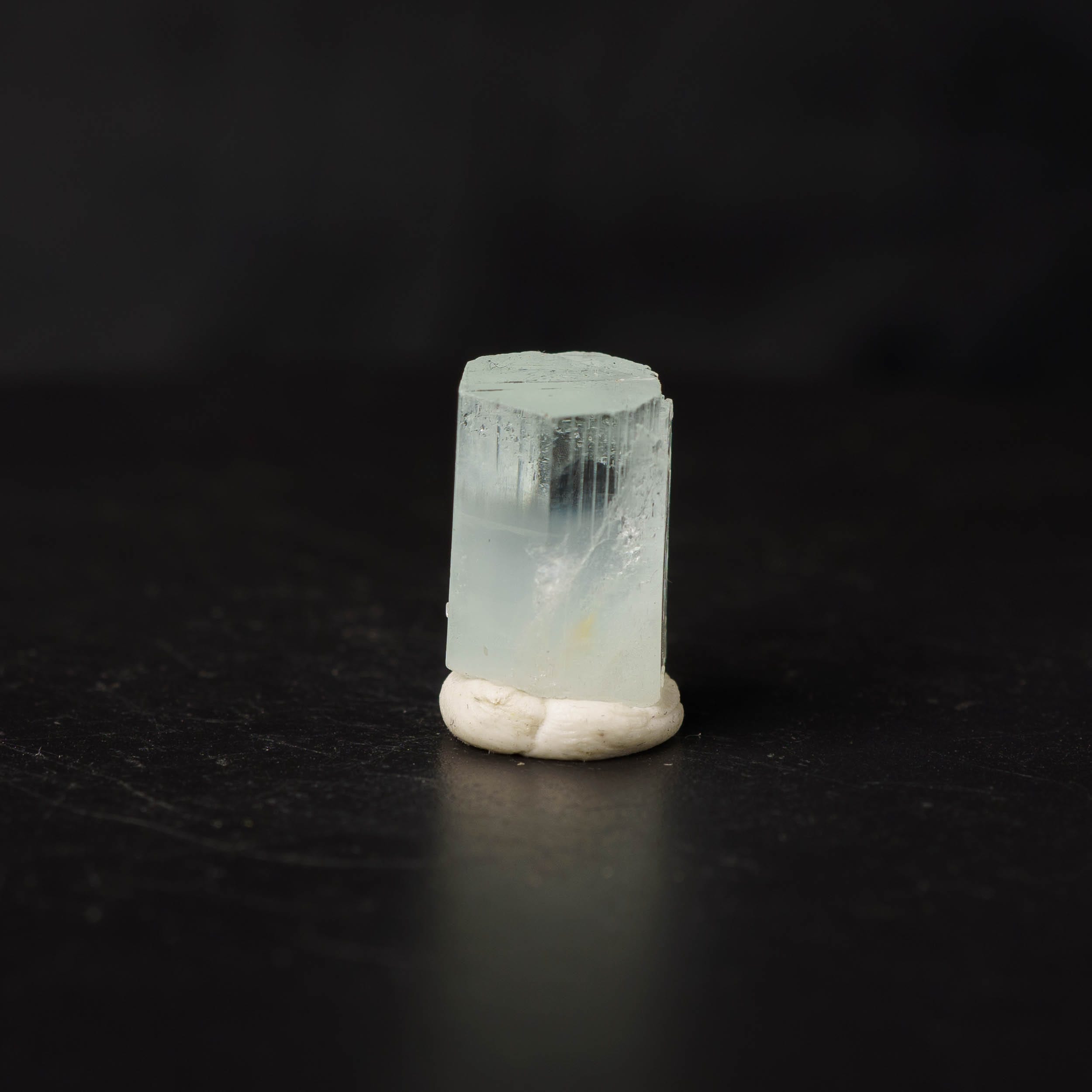 Beryl var. Aquamarine AAA grade 14.3ct