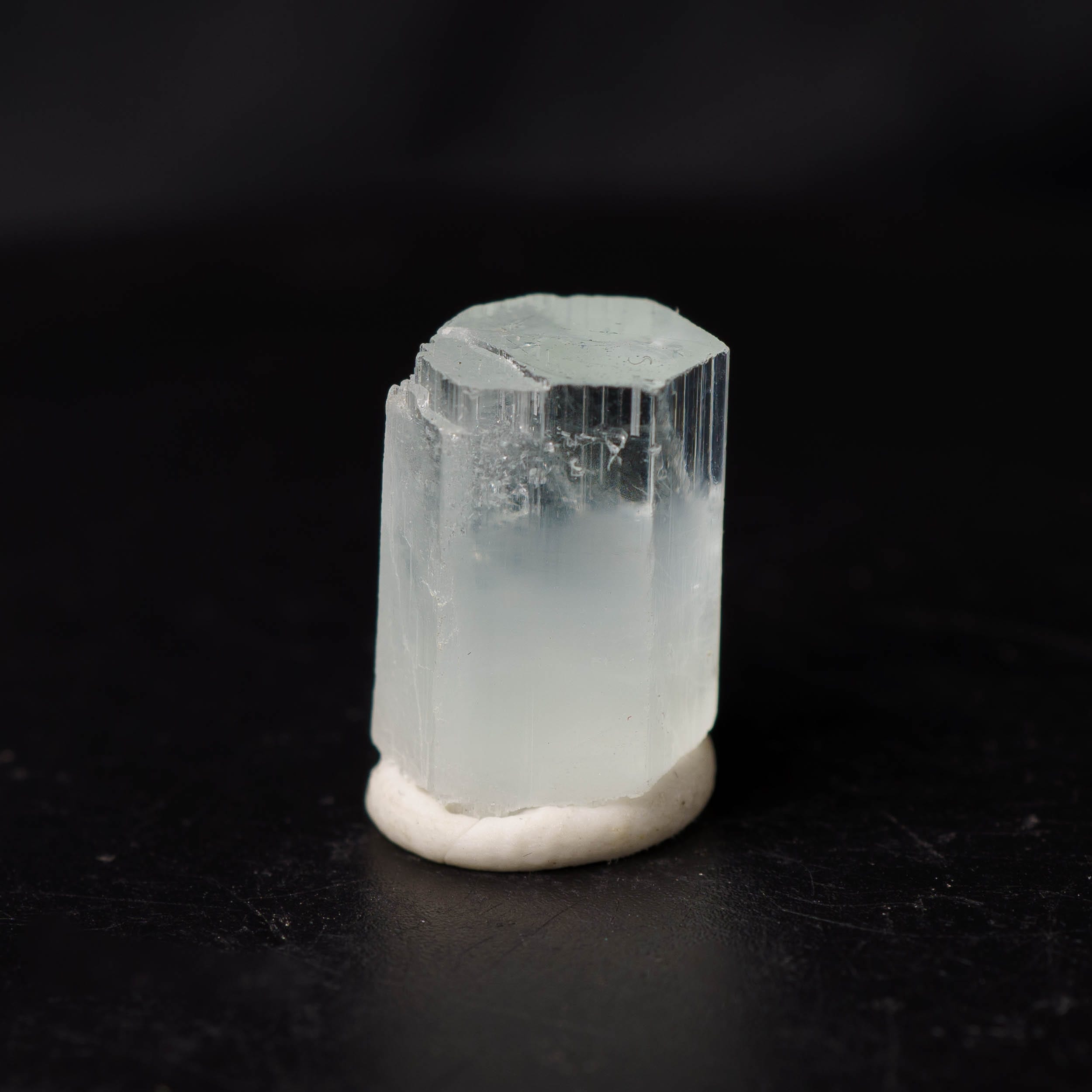 Beryl var. Aquamarine AAA grade 14.3ct