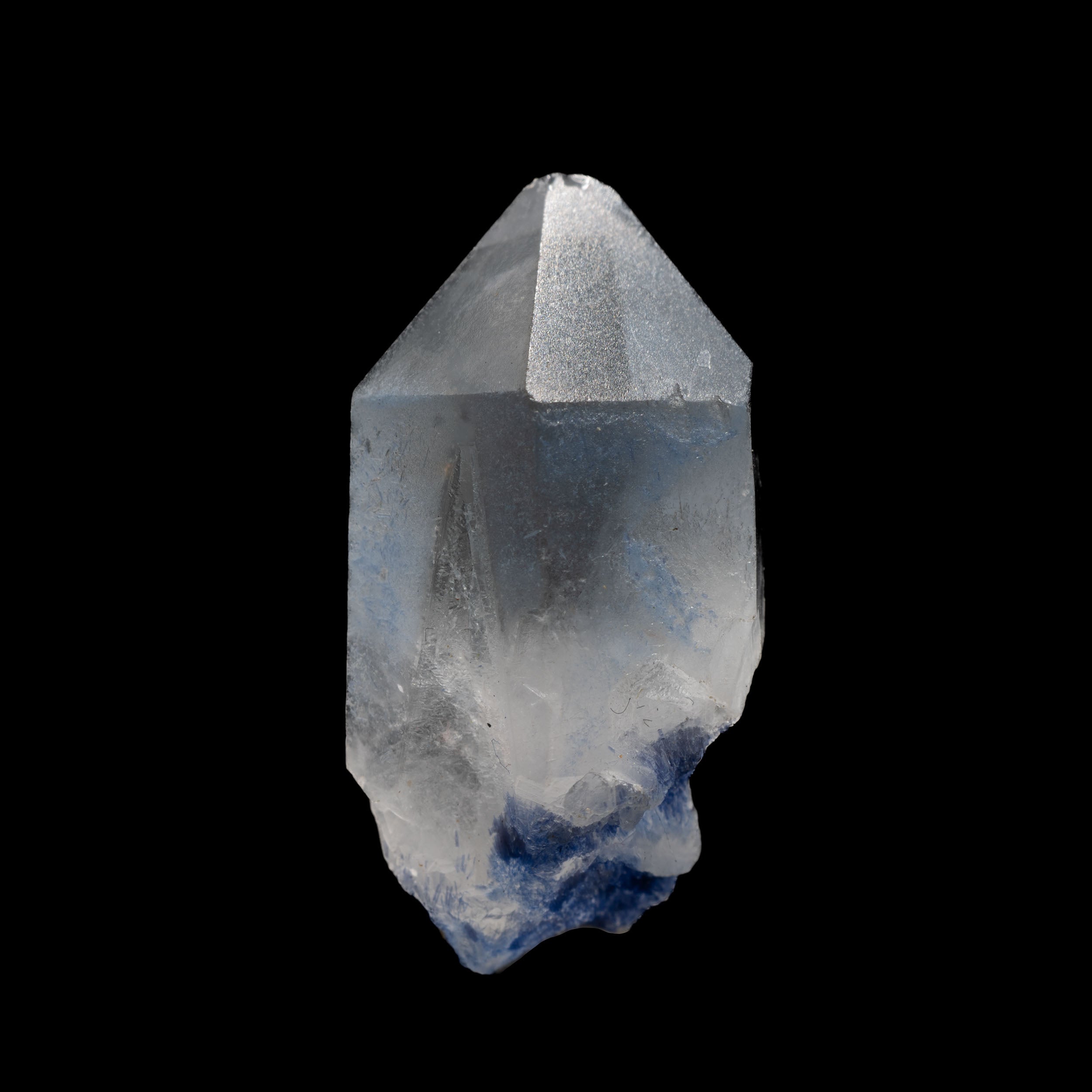 Dumortierite included Blue Quartz 2.6g