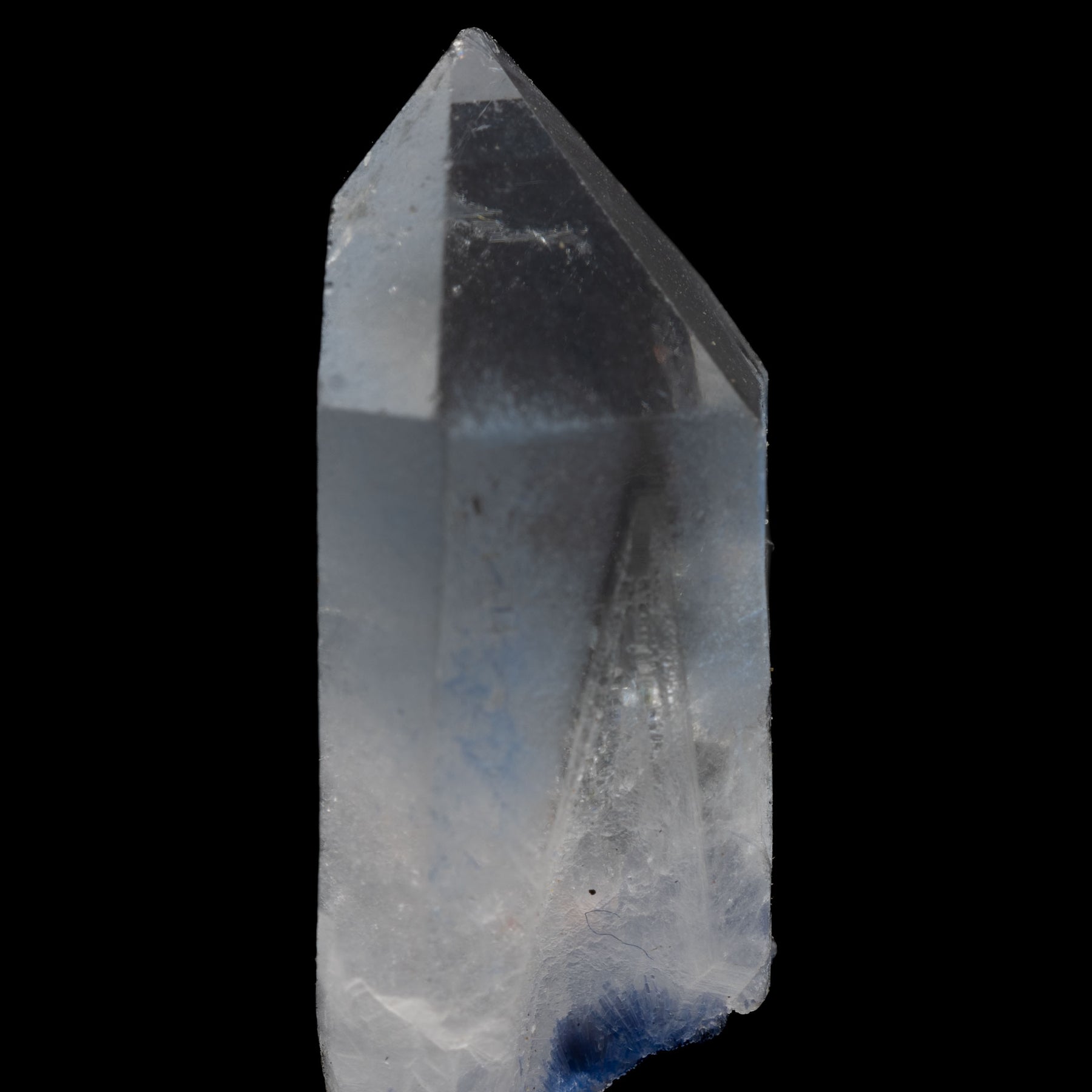 Dumortierite included Blue Quartz 13ct