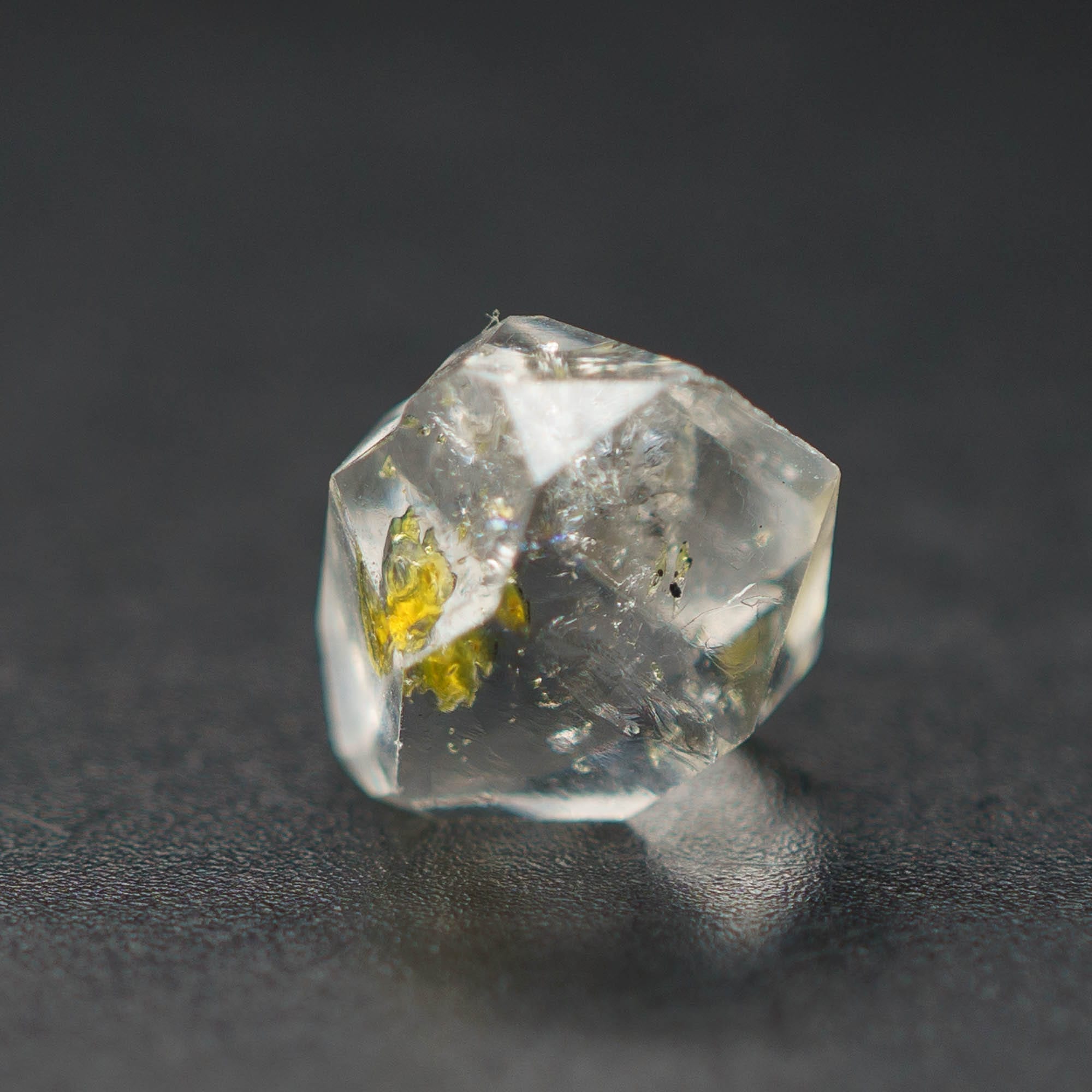 Petroleum Cuarzo Golden Enhydro 4.6ct